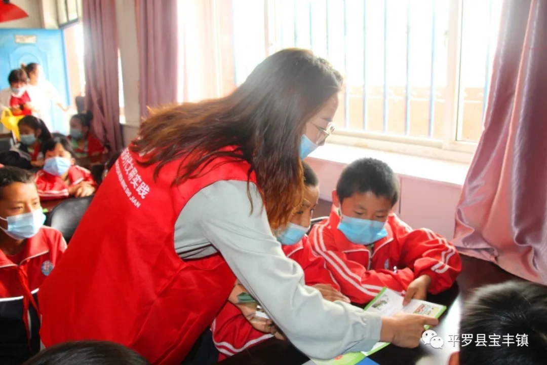 2.webp.jpg 2.webp.jpg